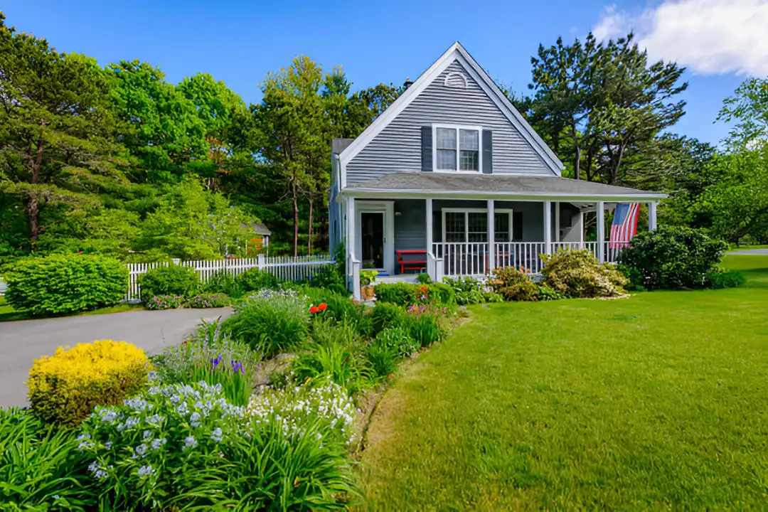 How to Use Landscaping in Your Garden